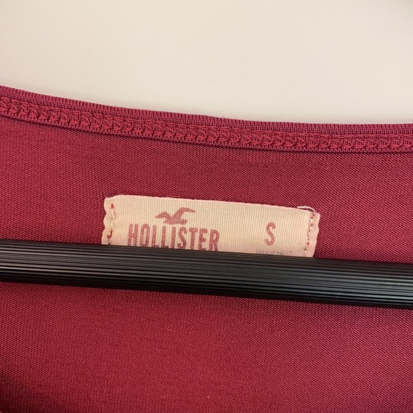 Hollister Co. cold shoulder top - Picture 2 of 8